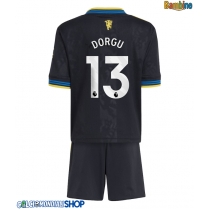 Maglie da calcio Manchester United Patrick Dorgu #13 Terza Maglia Bambino 2025-26 Manica Corta + Pantaloni corti)